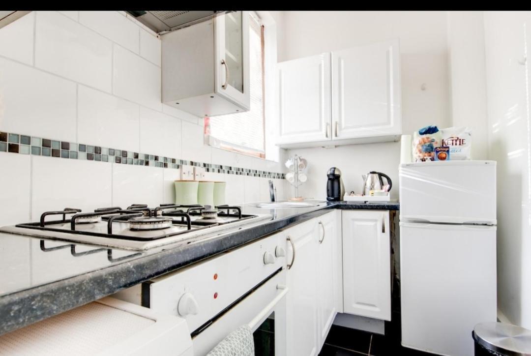 Hooton Apartment 1 Bed Kilnhurst Exteriér fotografie